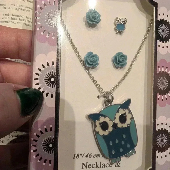 Blue  owl necklace and earring set - Picture 4 of 6